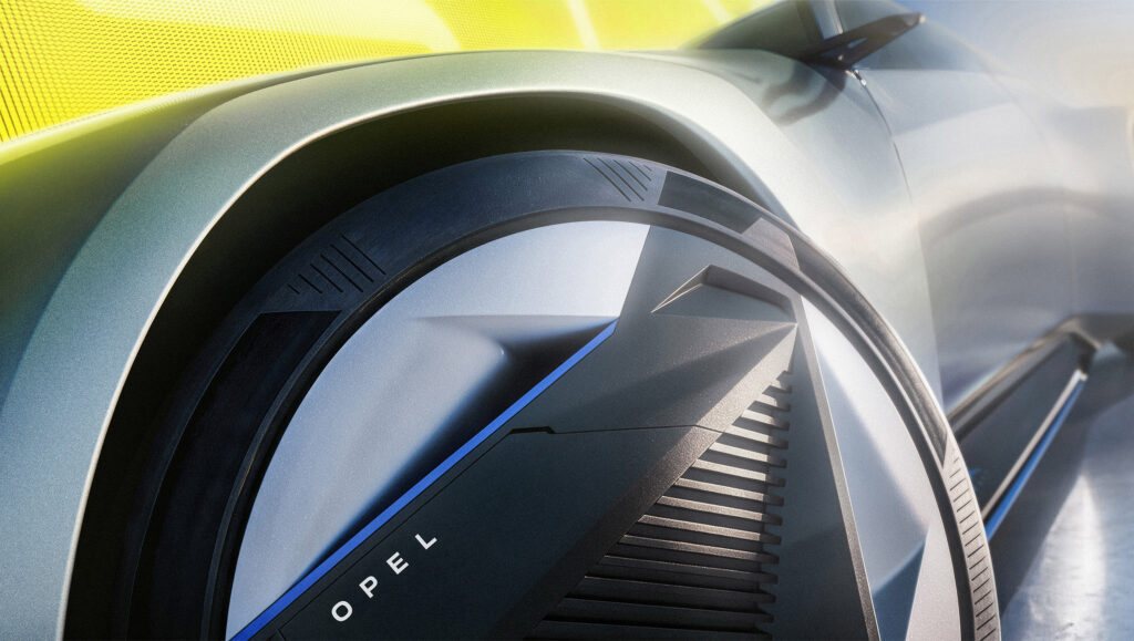 Opel STX Concept покаже майбутнє універсалів на Паризькому автосалоні