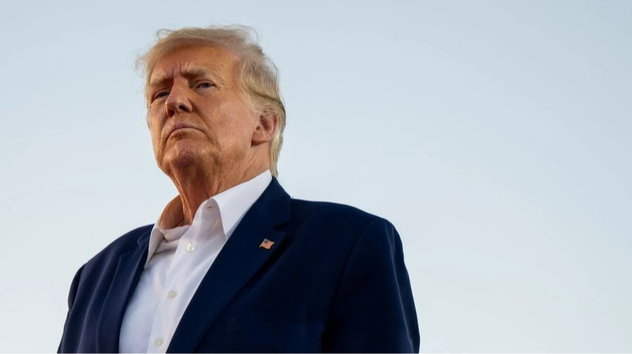 Трамп доручив скасувати угоди про нерозголошення для свідків у справах про НЛО