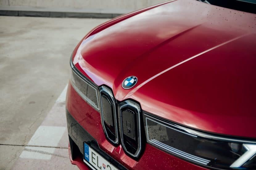 Збій IT-системи завадив BMW запустити програму добровільних звільнень