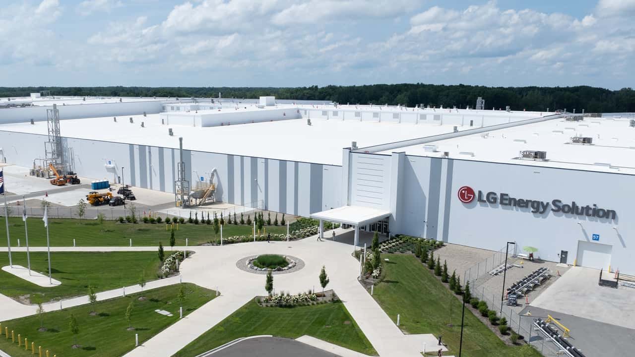 LG Energy Solution звітує про рекордні продажі завдяки акумуляторам для електромобілів і енергозберігаючих систем