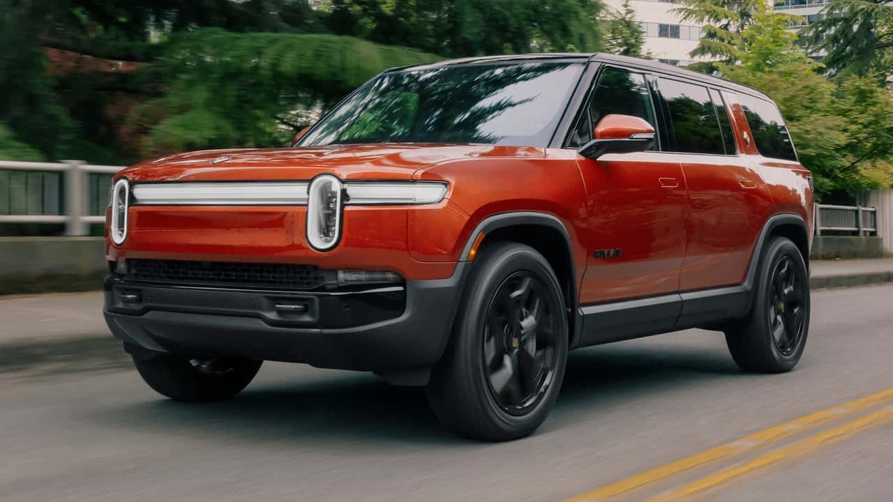 Rivian обігнав конкурентів і вийшов на друге місце за продажами електромобілів у США