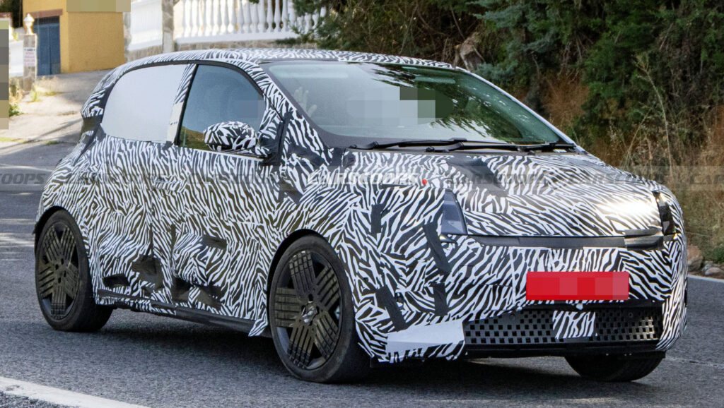 Nissan Wave помічений на тестах: доступний електромобіль на базі Renault Twingo