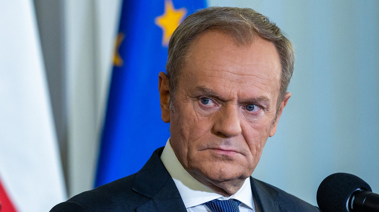 Туск очікує від Києва «чіткого сигналу» після скандалу з назвою підрозділу на честь героїв УПА
