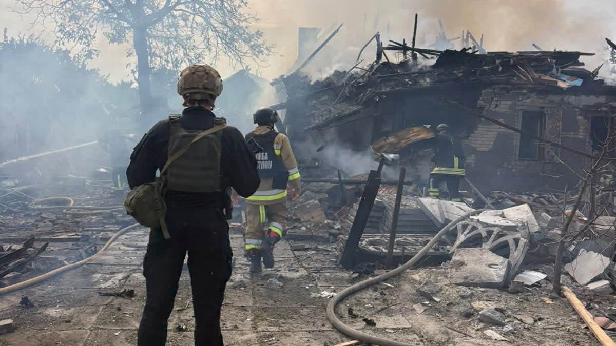 Росіяни вдарили «Смерчами» по Слов'янську: загинув 26-річний чоловік, поранено 66-річного