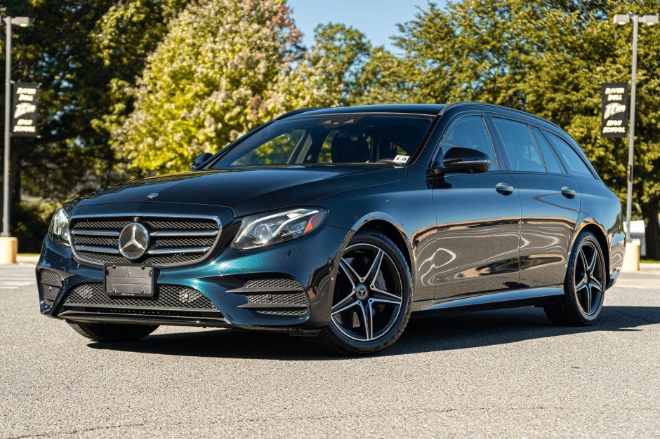 Mercedes-Benz E400 4MATIC Wagon 2018 року виставлено на продаж із пробігом 97 000 миль