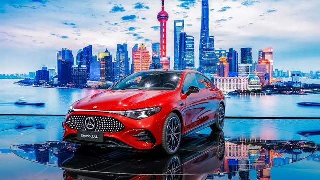 Mercedes-Benz призупиняє виробництво електромобіля CLA L у Китаї через низький попит