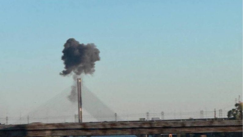 Російські війська знову вдарили по Південному мосту в Києві