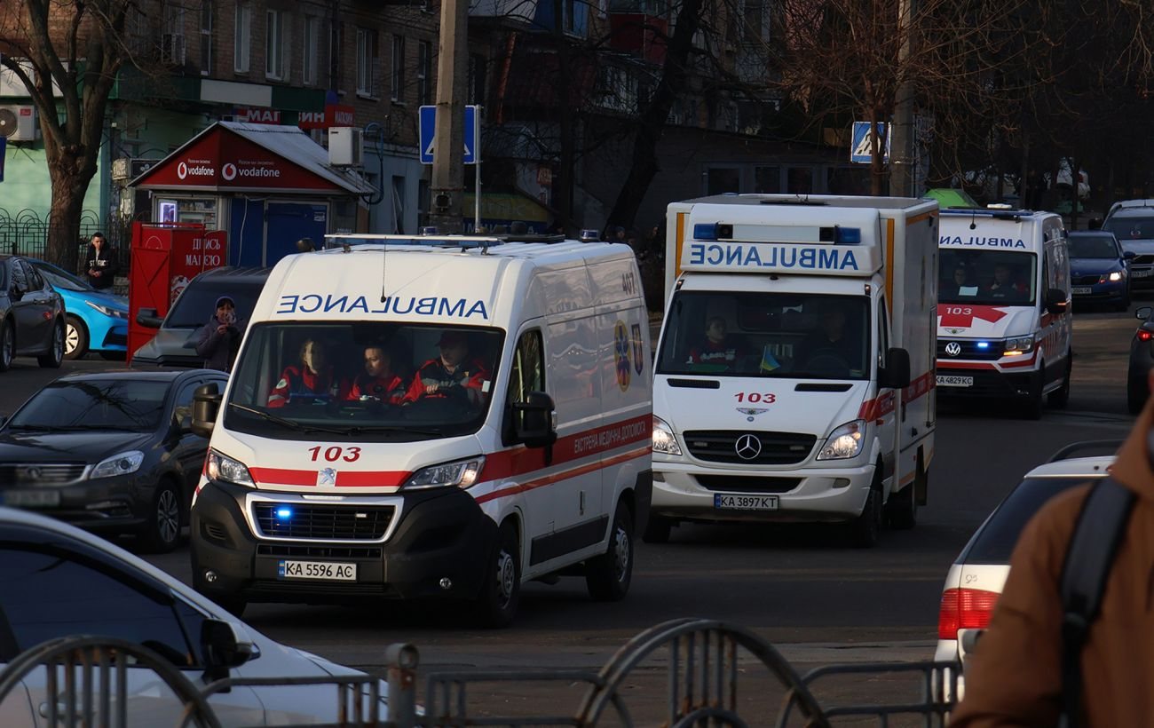 Нічний удар РФ по Києву: загинула жінка, 12 постраждалих