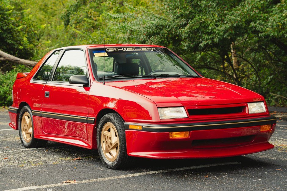 Dodge Shelby CSX-VNT 1989 року з пробігом 8 тисяч миль виставили на продаж