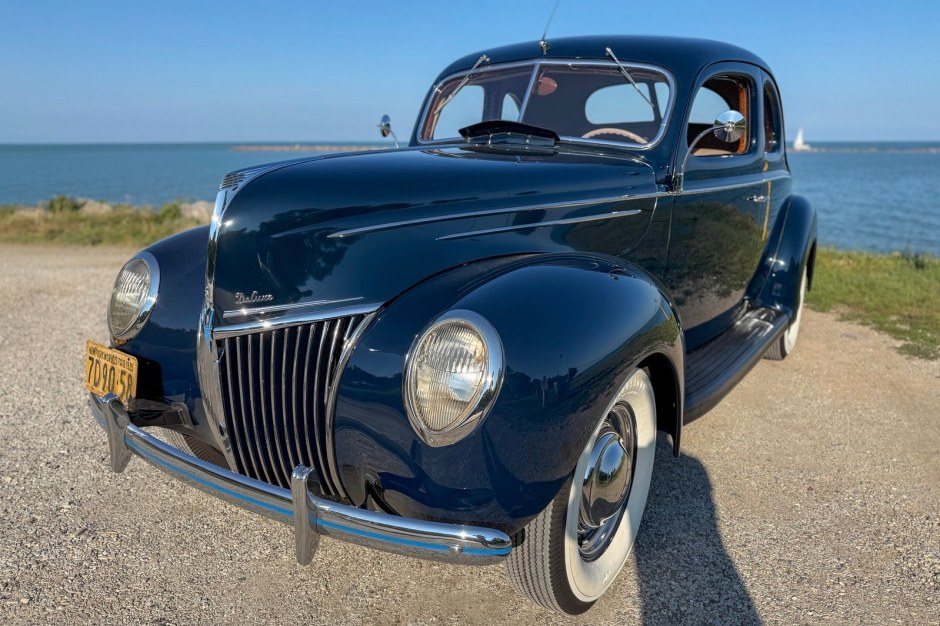 Раритетний Ford Model 91A Deluxe Coupe 1939 року виставили на аукціон