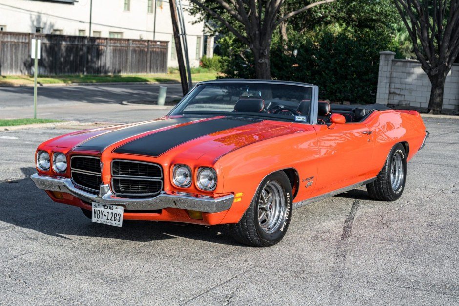 Pontiac LeMans Sport Convertible 1972 року з 408-кубовим V8 виставлено на продаж
