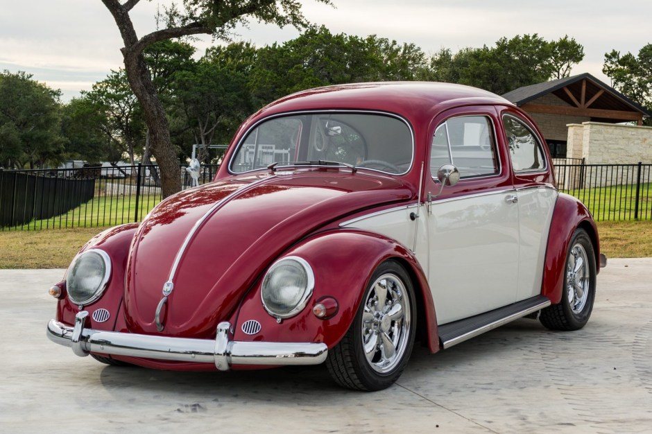 Volkswagen Beetle 1956 року з двигуном 2056 см³ виставлено на продаж