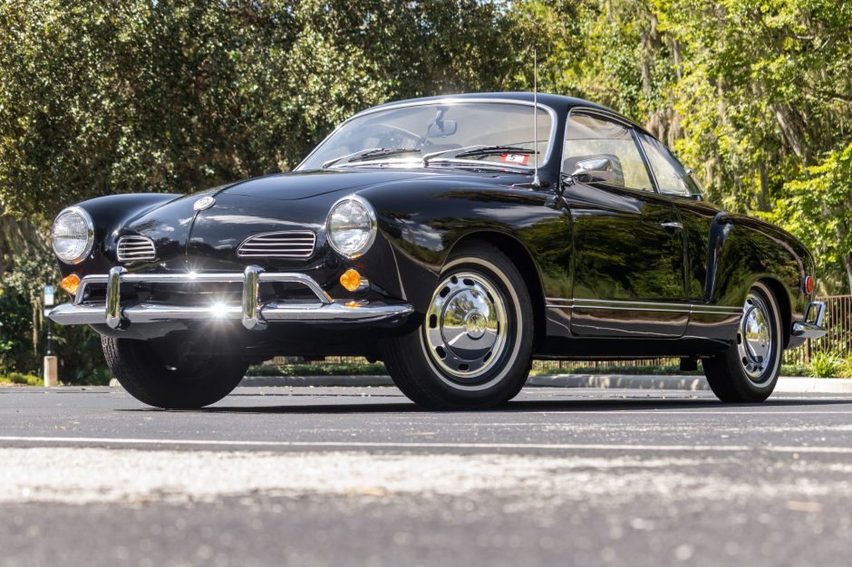 VW Karmann Ghia 1969 року з ірландською історією виставлено на продаж у США
