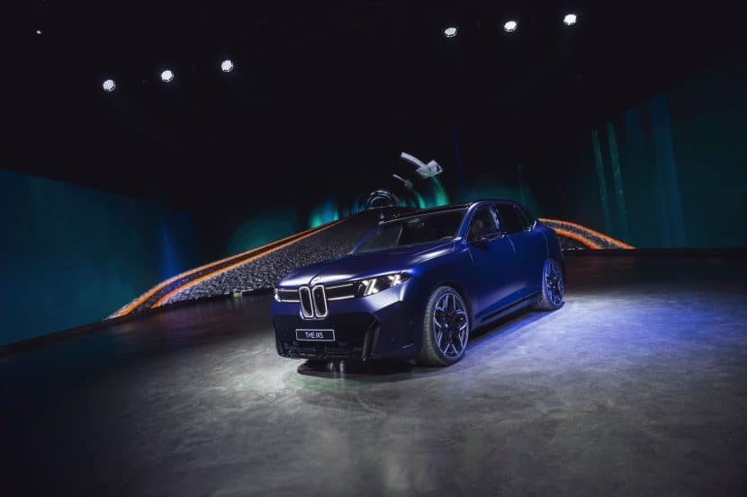 Електричний BMW iX5 помітили в Польщі в розкішній комплектації