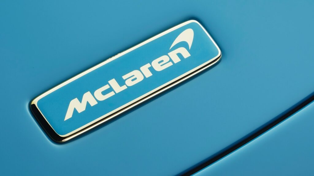 McLaren підтверджує плани випуску кросовера до кінця десятиліття