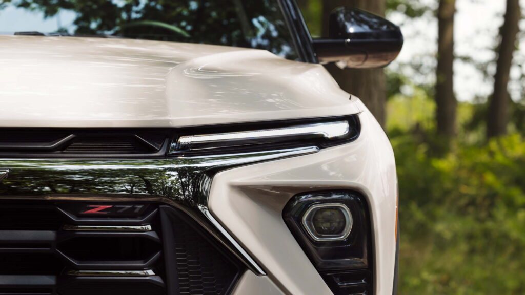 Chevrolet оновлює Trax і Trailblazer: штучний інтелект, більші екрани та позашляховий Z71